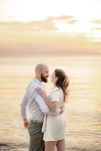 legililens-photographie-couple-trébeurden-bretagne.jpg