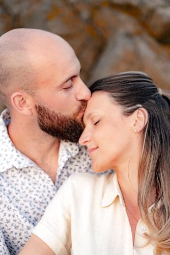 legililens-photographie-couple-trébeurden-bretagne.jpg